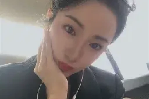 3个瓜！刘晓庆与亲人反目组团去商K女歌手强行侵权个个离谱